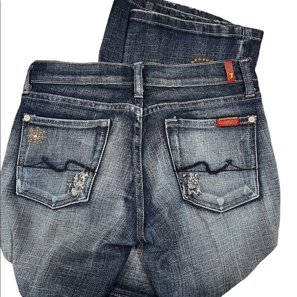 ❌❌SOLD❌❌. 7 For All Mankind Rhinestone jeans - Size 26 - Picture 4 of 8